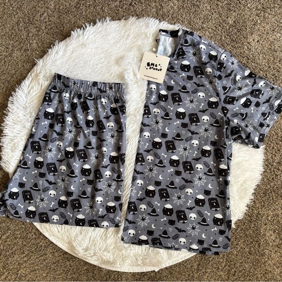 Em & Sprout Pajama Set New Spooky Halloween Jammies FITS SMALLER Womens Size 4X - Picture 1 of 8